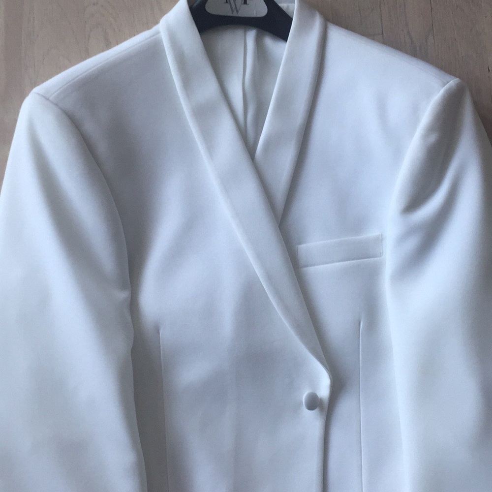 Michael Kors White Dinner Jacket, 40S